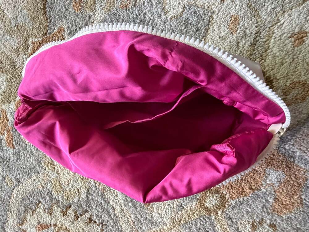 MAËLYS White Puffer Cosmetic Makeup Bag with Hot Pink Interior